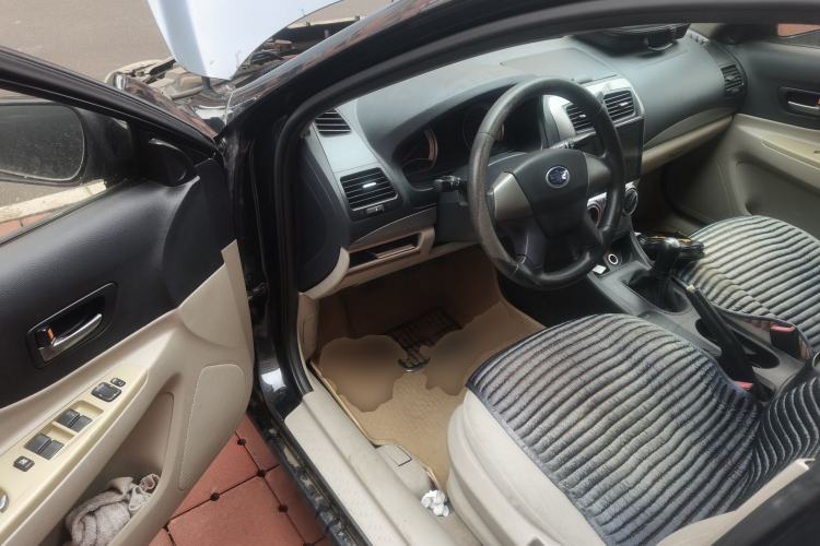 Used Bestune B50 2013 1.6L manual Partner Edition Driver Seat