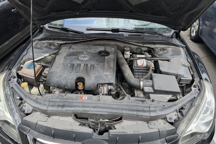 Used Bestune B50 2013 1.6L automatic luxury version Engine Bay