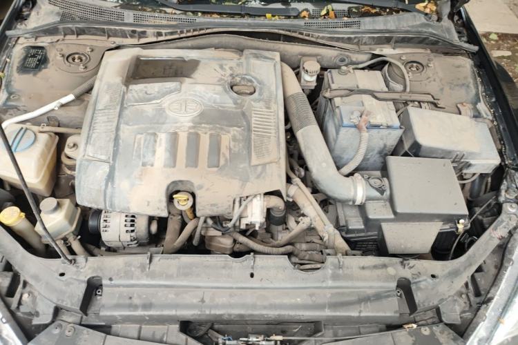 Used Bestune B50 2013 1.6L manual Comfort trim level Engine Bay