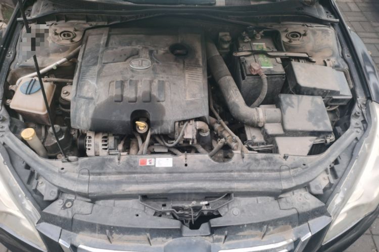 Used Bestune B50 2013 1.6L manual Comfort trim level Engine Bay