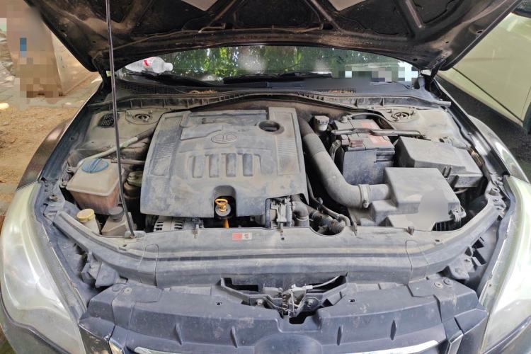 Used Bestune B50 2013 1.6L manual luxury version Engine Bay