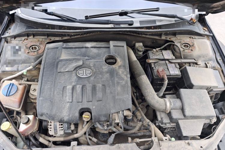 Used Bestune B50 2013 1.6L manual luxury version Engine Bay