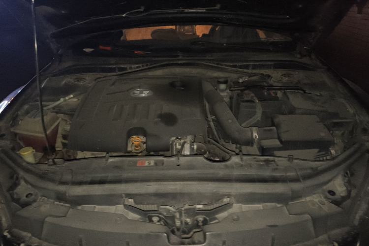 Used Bestune B50 2013 1.6L automatic luxury version Engine Bay