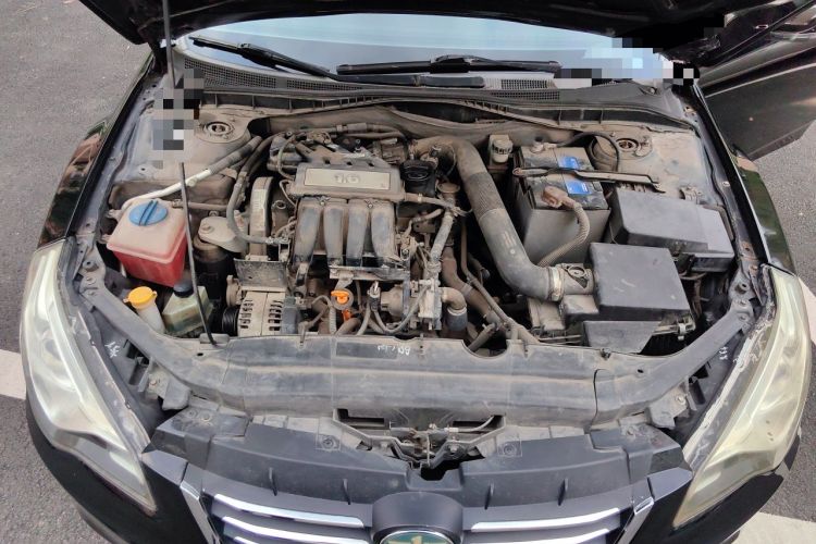 Used Bestune B50 2013 1.6L manual luxury version Engine Bay