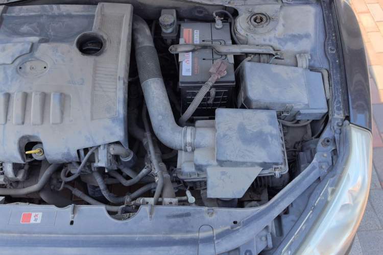 Used Bestune B50 2013 1.6L manual Comfort trim level Engine Bay Left