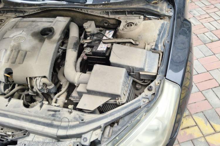 Used Bestune B50 2013 1.6L manual Comfort trim level Engine Bay Left