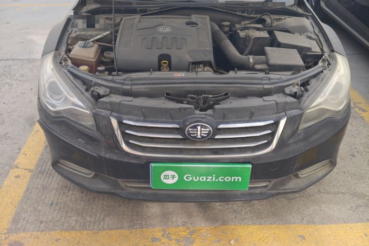 Used Bestune B50 2013 1.6L manual Comfort trim level Engine Bay