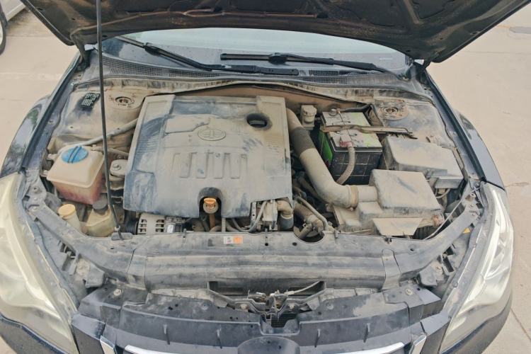 Used Bestune B50 2013 1.6L manual Comfort trim level Engine Bay