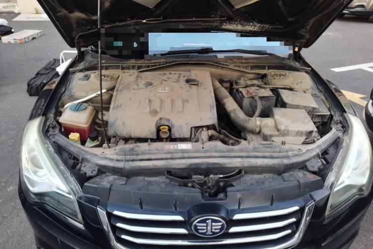 Used Bestune B50 2013 1.6L manual Comfort trim level Engine Bay