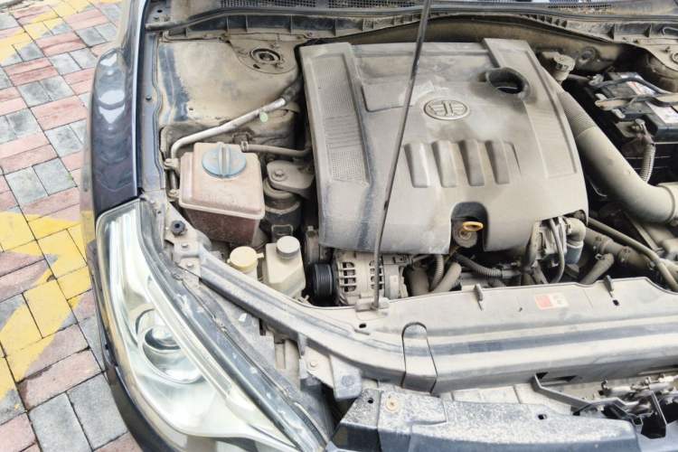 Used Bestune B50 2013 1.6L manual Comfort trim level Engine Bay Right