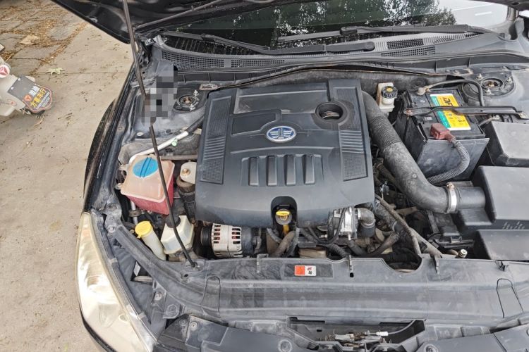 Used Bestune B50 2013 1.6L manual Partner Edition Engine Bay Right
