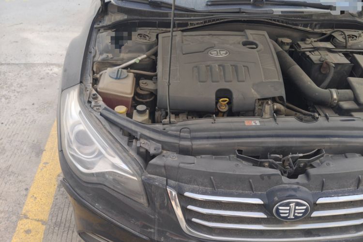 Used Bestune B50 2013 1.6L manual Comfort trim level Engine Bay Right