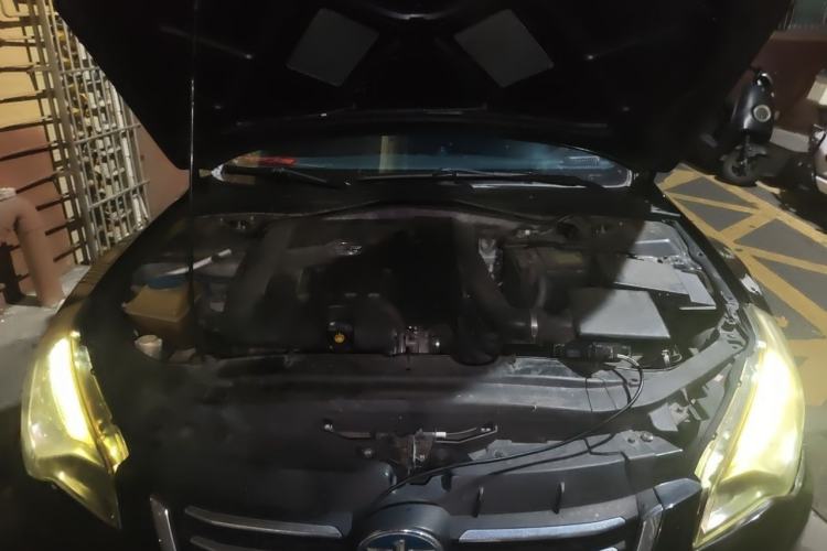 Used Bestune B50 2013 1.6L automatic luxury version Engine Bay