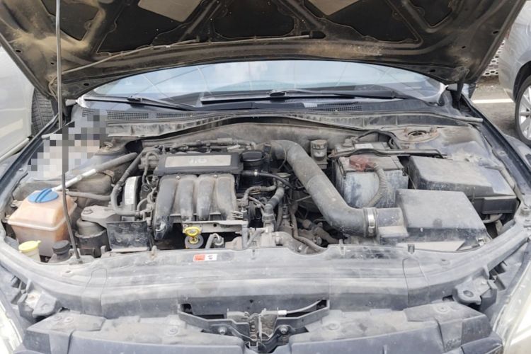 Used Bestune B50 2013 1.6L manual luxury version Engine Bay