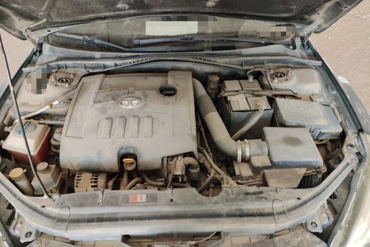 Used Bestune B50 2013 1.6L automatic luxury version Engine Bay