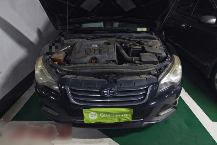 Used Bestune B50 2013 1.6L manual luxury version Engine Bay