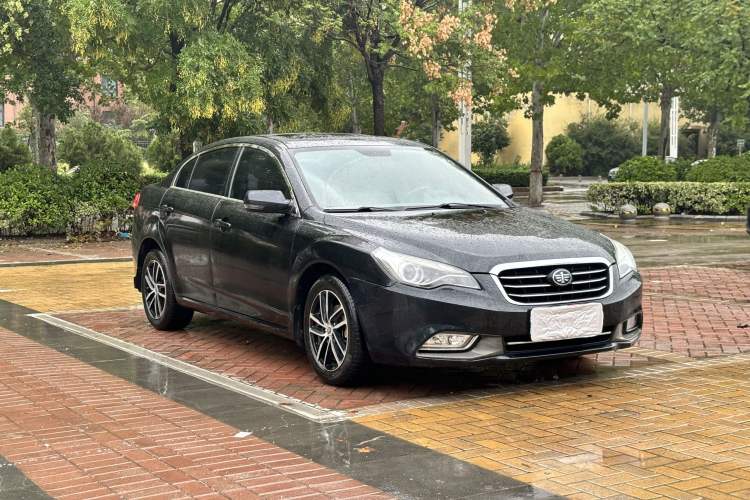 Used Bestune B50 2013 1.6L automatic luxury version Exterior 2