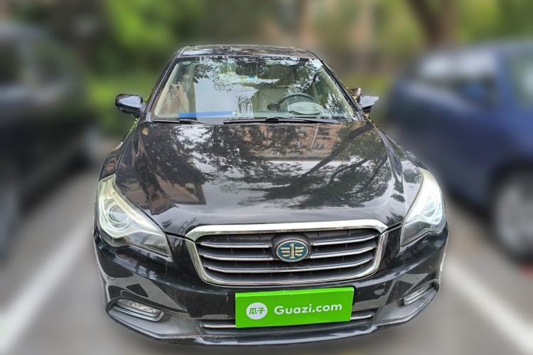 Used Bestune B50 2013 1.6L automatic luxury version Front