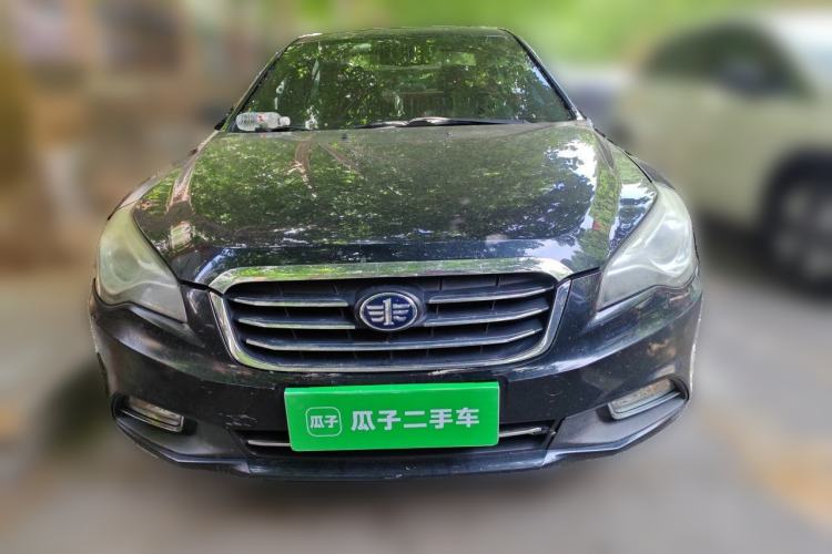 Used Bestune B50 2013 1.6L manual luxury version Front