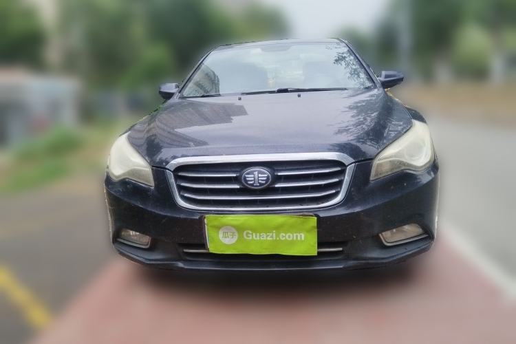Used Bestune B50 2013 1.6L manual luxury version Front