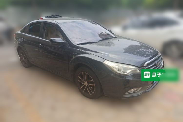 Used Bestune B50 2013 1.6L manual Comfort trim level Front Right 45 Deg