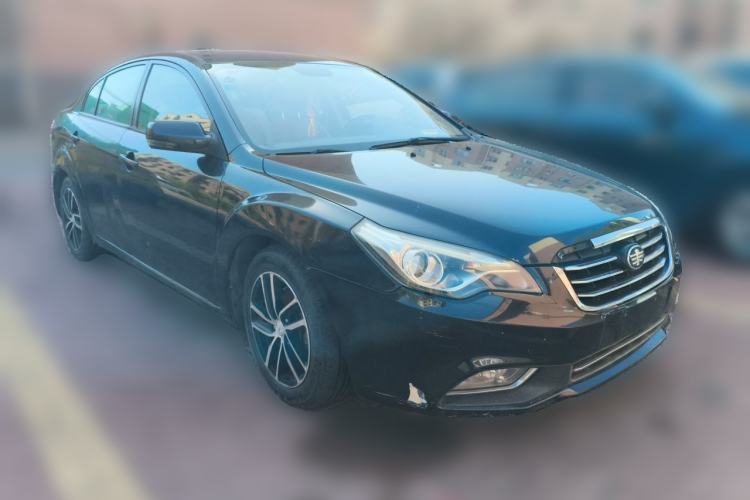 Used Bestune B50 2013 1.6L manual Comfort trim level Front Right 45 Deg
