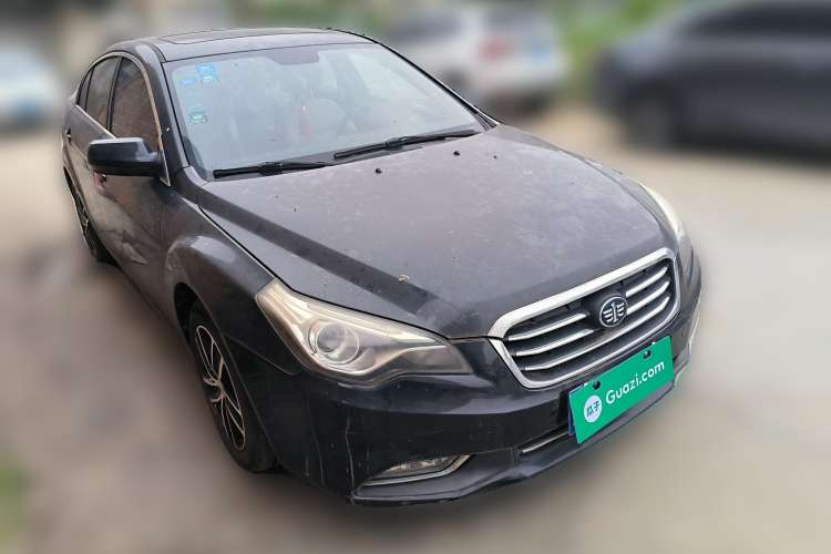 Used Bestune B50 2013 1.6L manual luxury version Front Right 45 Deg