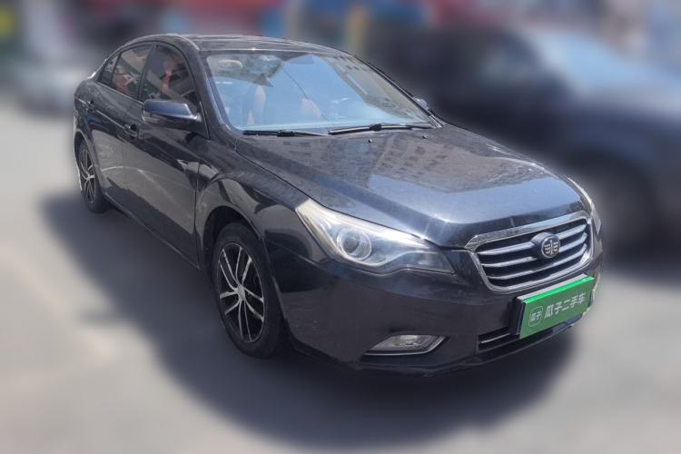 Used Bestune B50 2013 1.6L manual luxury version Front Right 45 Deg
