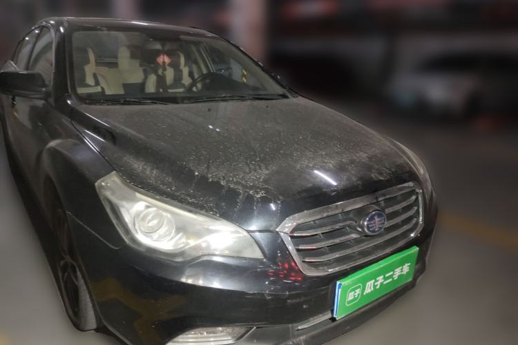Used Bestune B50 2013 1.6L automatic luxury version Front Right 45 Deg