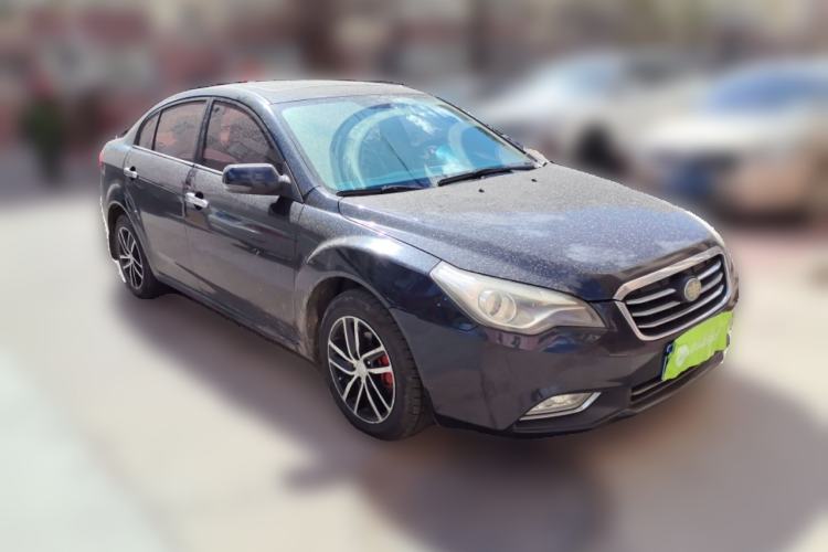 Used Bestune B50 2013 1.6L automatic luxury version Front Right 45 Deg