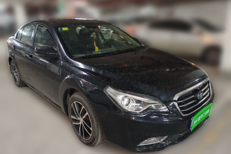 Used Bestune B50 2013 1.6L manual luxury version Front Right 45 Deg
