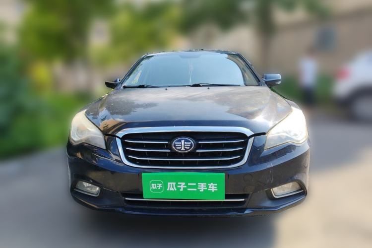 Used Bestune B50 2013 1.6L automatic luxury version Front