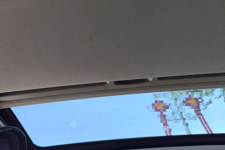Used Bestune B50 2013 1.6L automatic luxury version Headliner