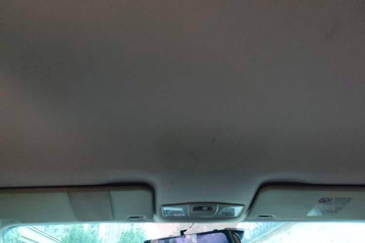 Used Bestune B50 2013 1.6L manual Comfort trim level Headliner