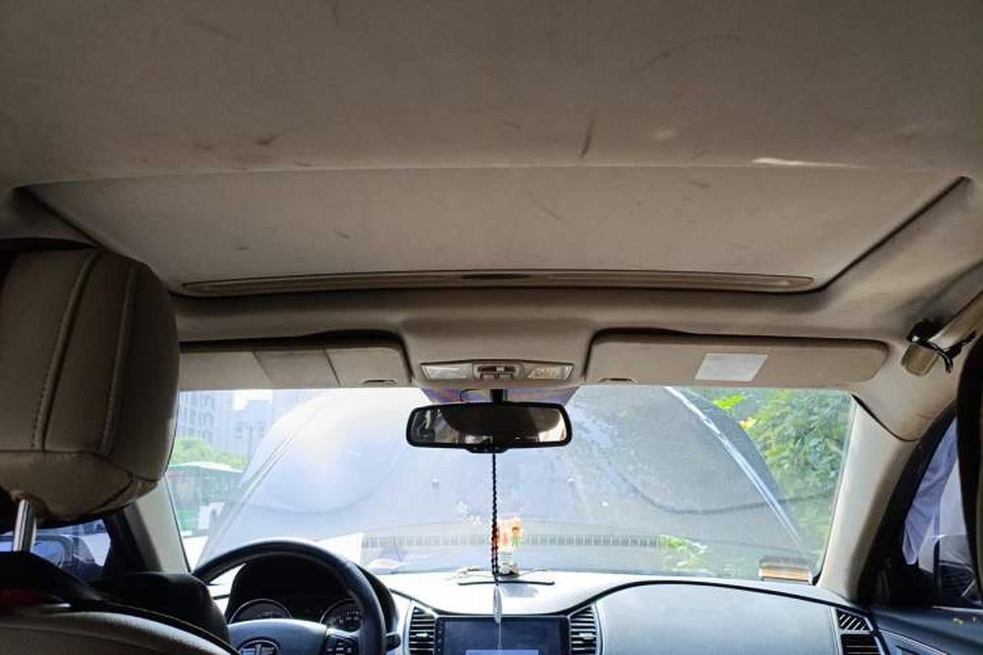 Used Bestune B50 2013 1.6L automatic luxury version Headliner