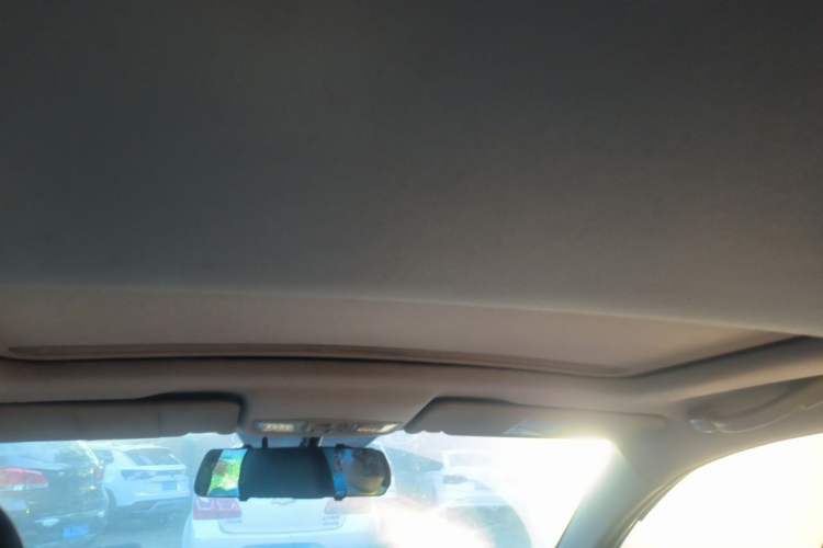 Used Bestune B50 2013 1.6L manual luxury version Headliner