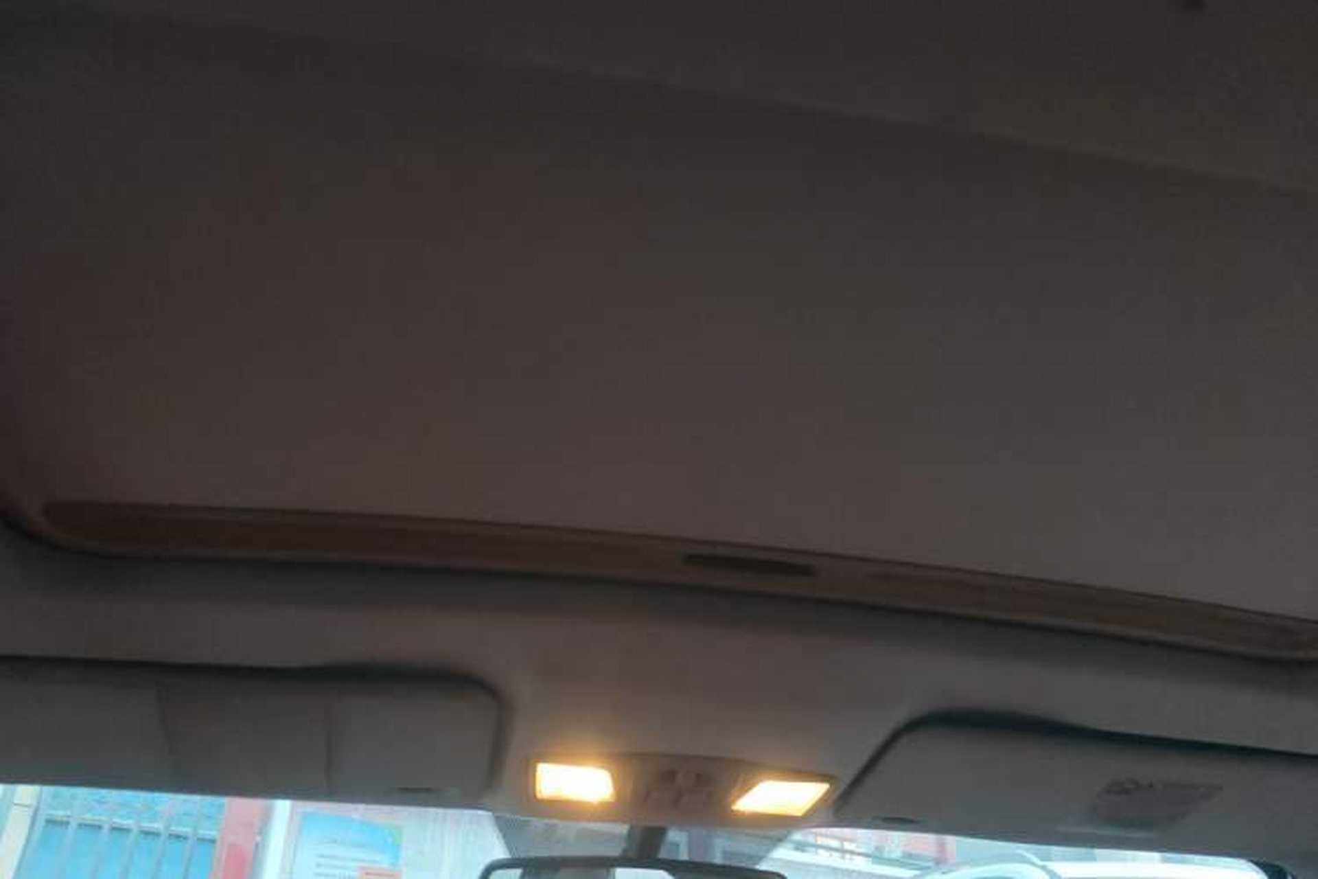 Used Bestune B50 2013 1.6L manual luxury version Headliner