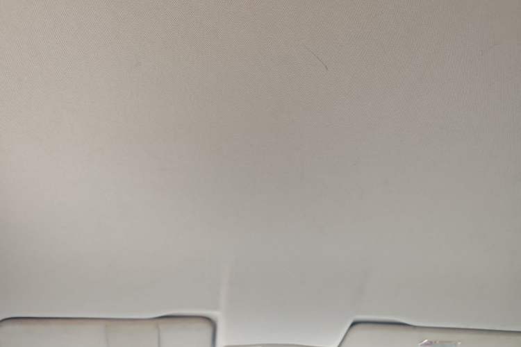 Used Bestune B50 2013 1.6L manual Comfort trim level Headliner