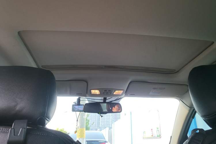 Used Bestune B50 2013 1.6L manual luxury version Headliner