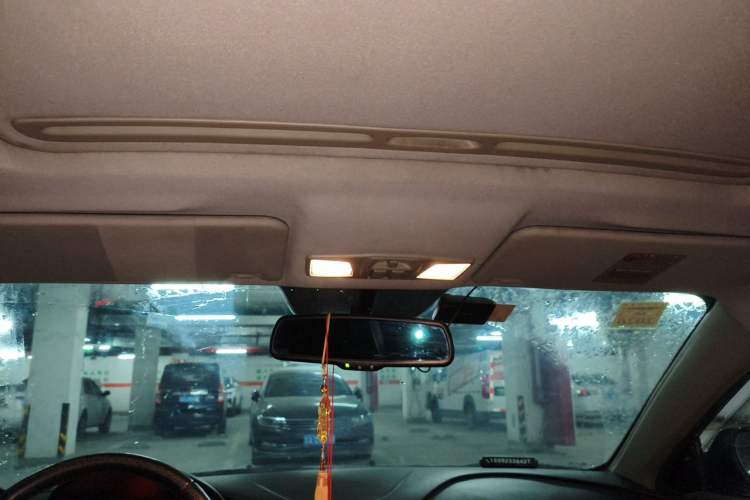 Used Bestune B50 2013 1.6L manual luxury version Headliner