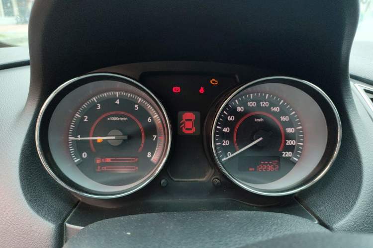 Used Bestune B50 2013 1.6L manual Comfort trim level Instrument Cluster