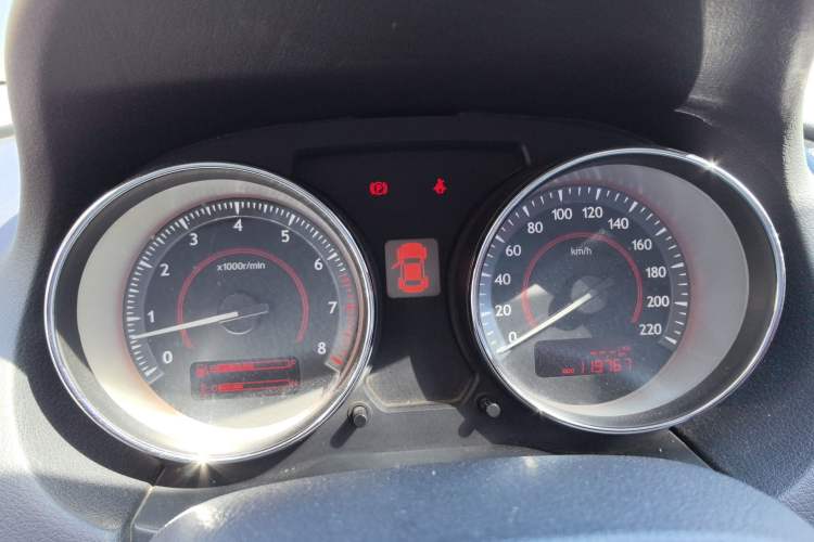 Used Bestune B50 2013 1.6L manual Comfort trim level Instrument Cluster