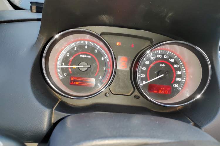Used Bestune B50 2013 1.6L manual Comfort trim level Instrument Cluster