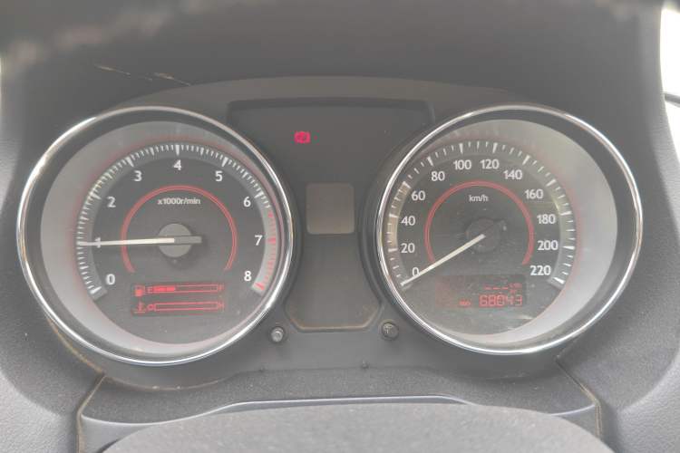 Used Bestune B50 2013 1.6L manual Comfort trim level Instrument Cluster