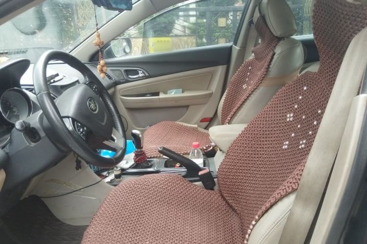 Used Bestune B50 2013 1.6L manual luxury version Left Front Seat