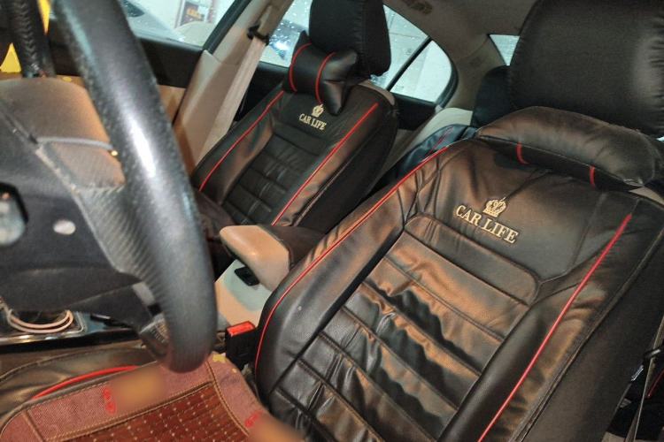Used Bestune B50 2013 1.6L manual luxury version Left Front Seat