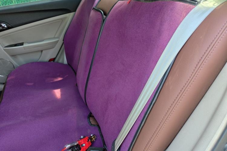Used Bestune B50 2013 1.6L automatic luxury version Left Rear Seat