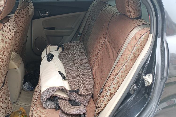 Used Bestune B50 2013 1.6L manual luxury version Left Rear Seat
