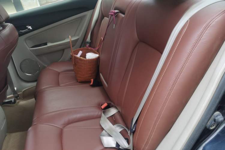 Used Bestune B50 2013 1.6L manual Comfort trim level Left Rear Seat