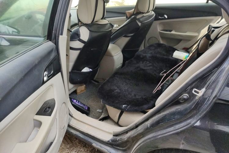 Used Bestune B50 2013 1.6L manual luxury version Left Rear Seat
